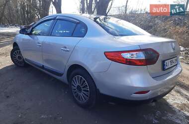 Седан Renault Fluence 2011 в Чернигове