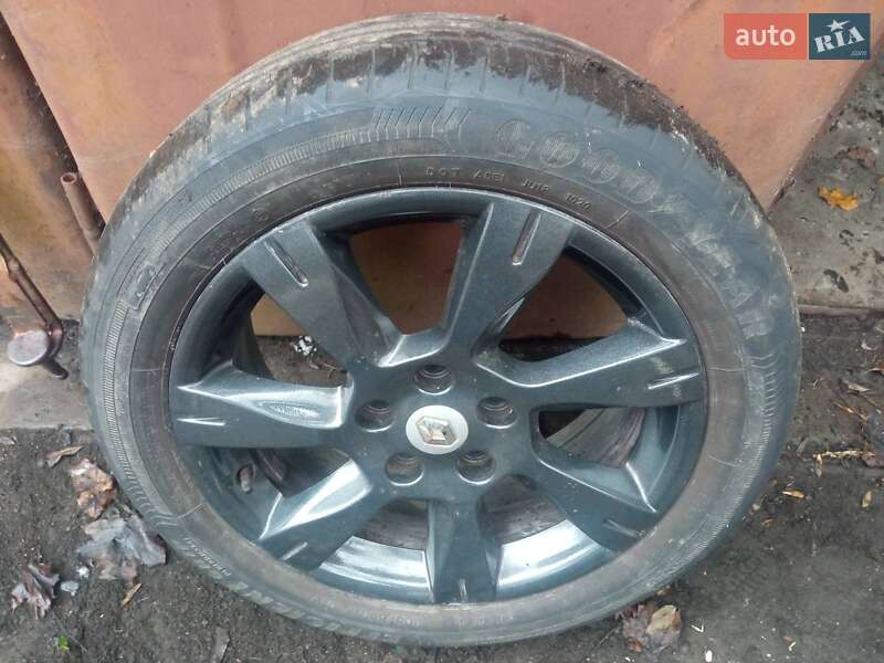 Седан Renault Fluence 2011 в Львові