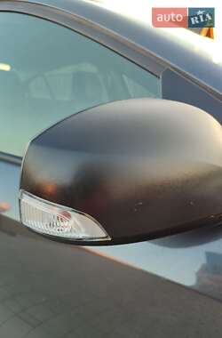 Седан Renault Fluence 2012 в 