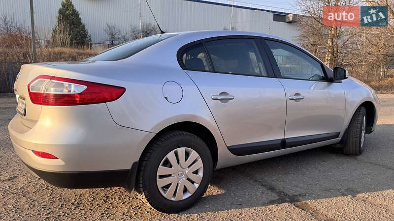 Седан Renault Fluence 2012 в Сумах