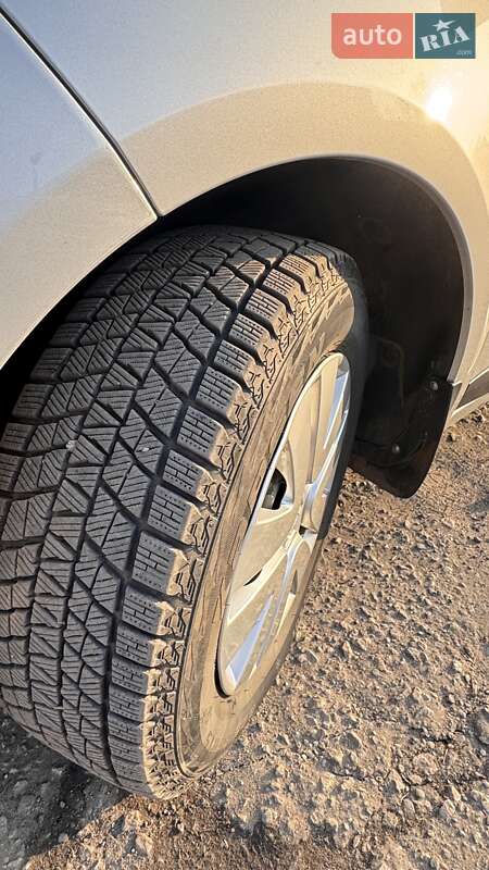 Седан Renault Fluence 2012 в Сумах