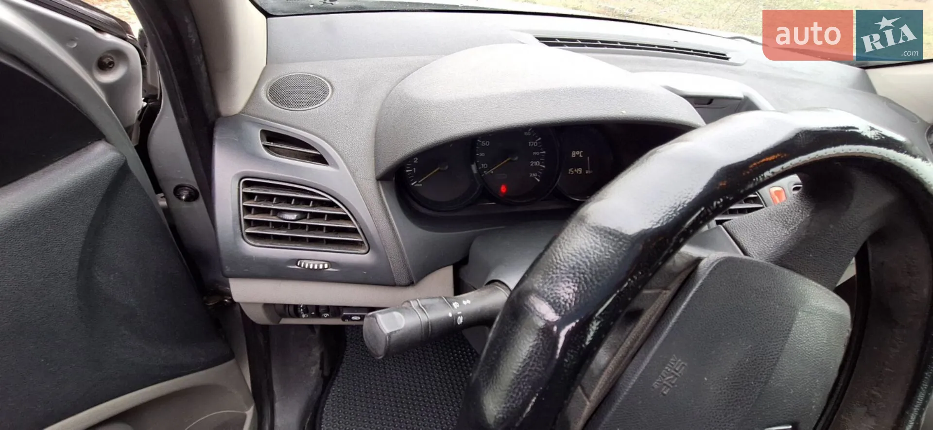 2010 Renault Fluence - мініатюра 8