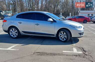 Седан Renault Fluence 2009 в 