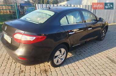 Седан Renault Fluence 2012 в 