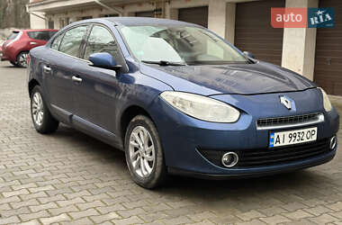 Седан Renault Fluence 2011 в 
