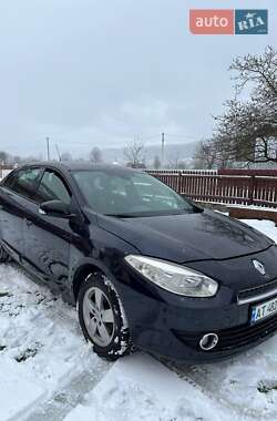 Седан Renault Fluence 2011 в 