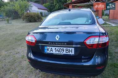 Седан Renault Fluence 2011 в 