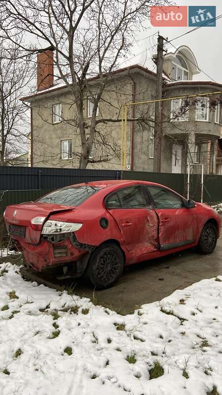 Седан Renault Fluence 2011 в 