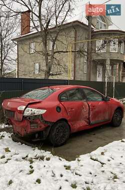 Седан Renault Fluence 2011 в 