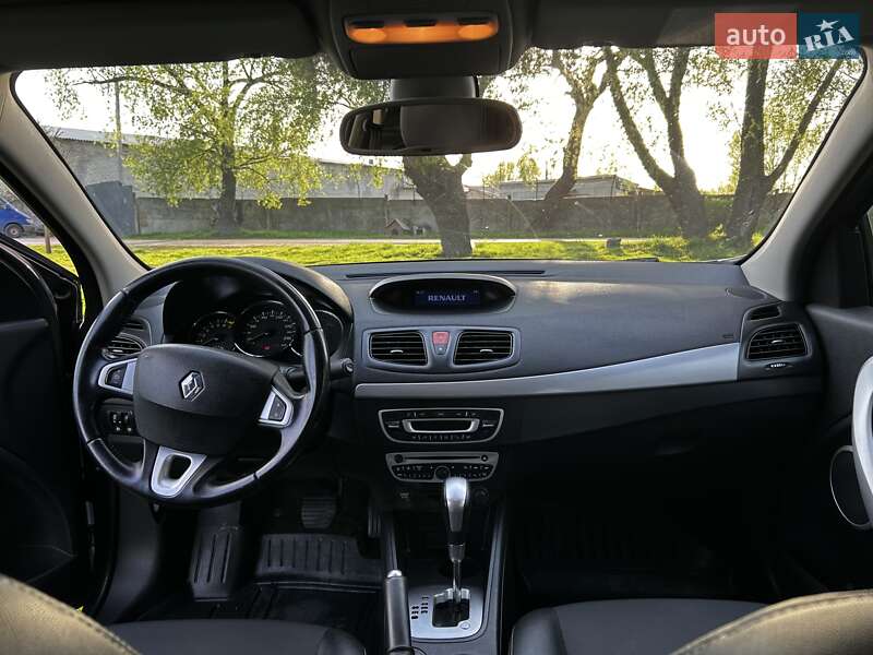 Седан Renault Fluence 2011 в Борисполі