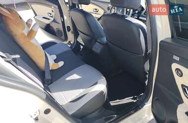 Седан Renault Fluence 2013 в 