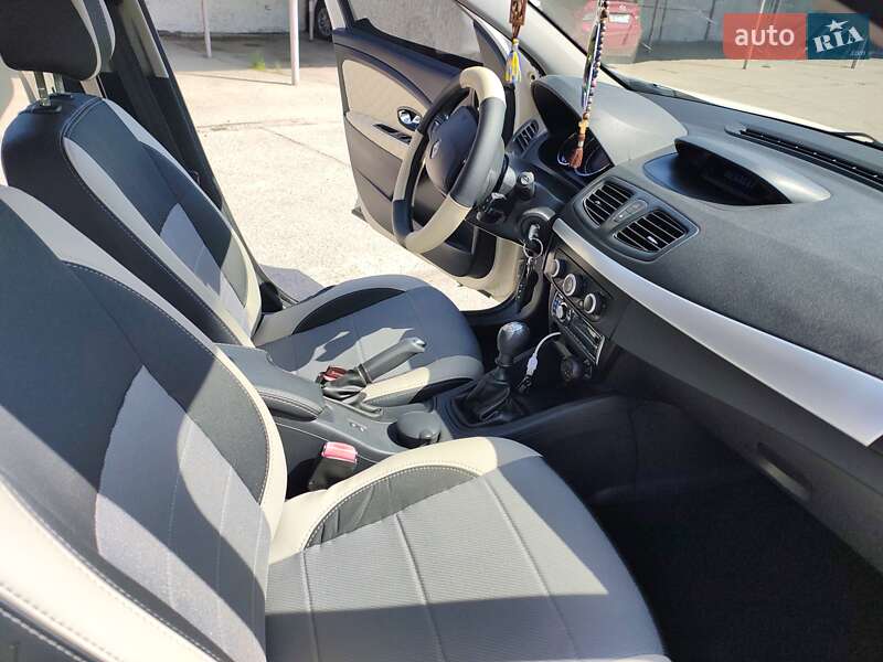 Седан Renault Fluence 2013 в Бердичеві