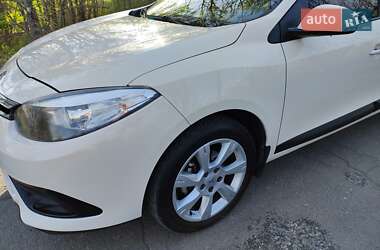 Седан Renault Fluence 2013 в 