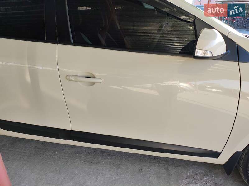 Седан Renault Fluence 2013 в Бердичеві