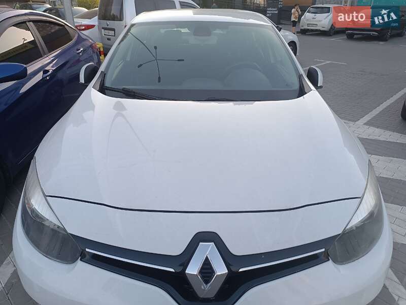 Седан Renault Fluence 2013 в Киеве