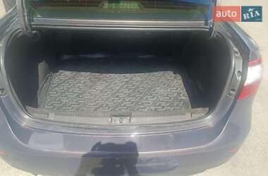 Седан Renault Fluence 2013 в 