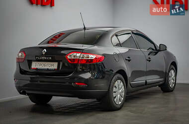 Седан Renault Fluence 2011 в 