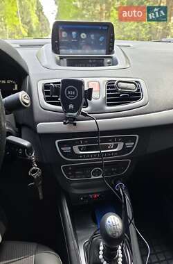 Седан Renault Fluence 2010 в 
