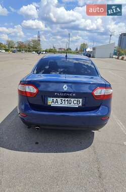 Седан Renault Fluence 2011 в 
