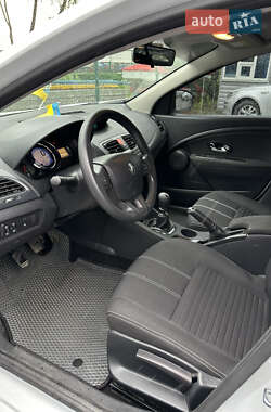 Седан Renault Fluence 2016 в 