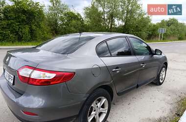 Седан Renault Fluence 2013 в 