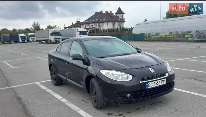 Седан Renault Fluence 2011 в Львове