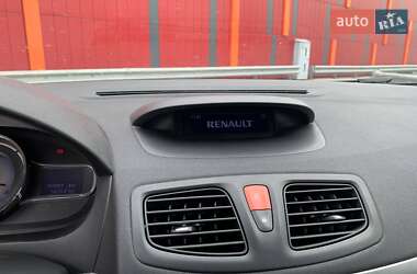 Седан Renault Fluence 2015 в 
