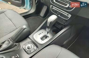 Седан Renault Fluence 2011 в 