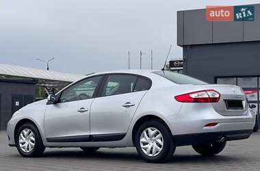 Седан Renault Fluence 2013 в 