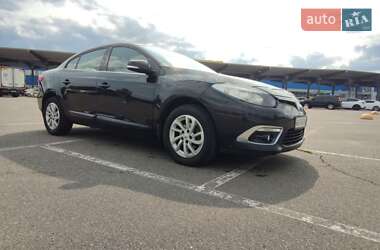 Седан Renault Fluence 2015 в 