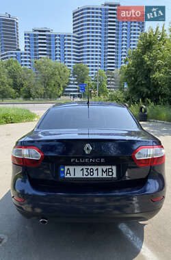 Седан Renault Fluence 2013 в 