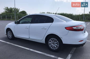 Седан Renault Fluence 2010 в 