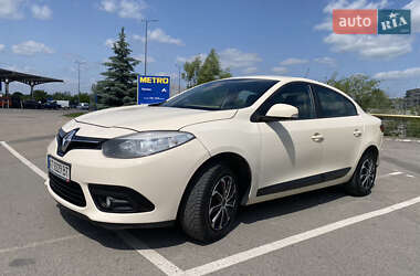 Седан Renault Fluence 2014 в 