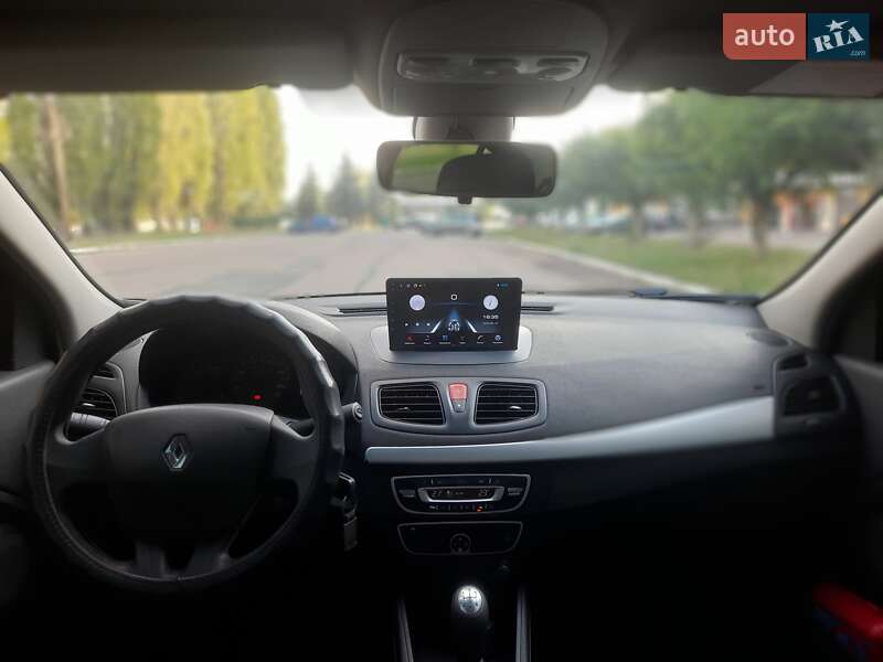 Седан Renault Fluence 2010 в Черкассах