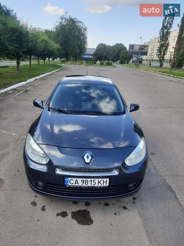 Седан Renault Fluence 2010 в Черкассах