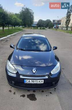 Седан Renault Fluence 2010 в 