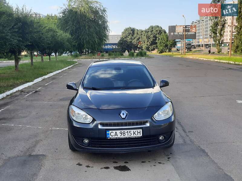 Седан Renault Fluence 2010 в Черкассах