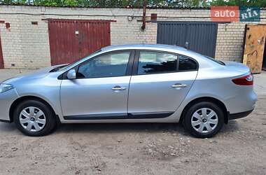 Седан Renault Fluence 2011 в 