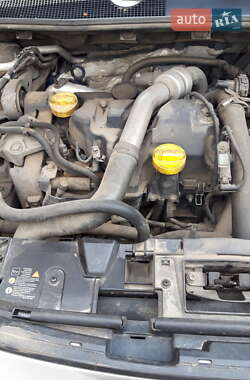 Седан Renault Fluence 2011 в 