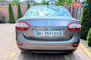 Седан Renault Fluence 2011 в 