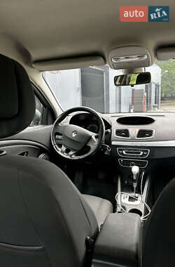 Седан Renault Fluence 2010 в 