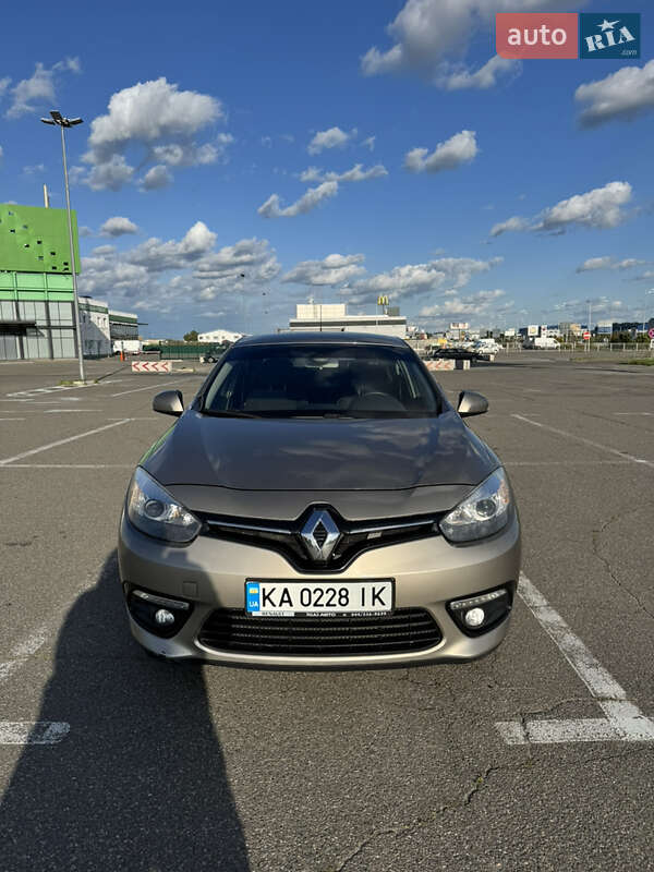 Седан Renault Fluence 2015 в Киеве