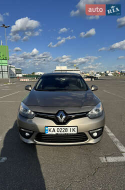Седан Renault Fluence 2015 в 