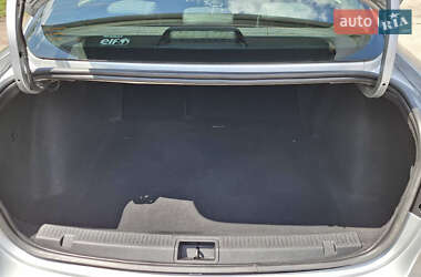 Седан Renault Fluence 2010 в 