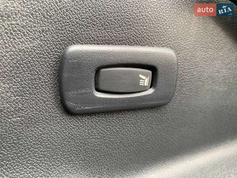 Седан Renault Fluence 2015 в Києві
