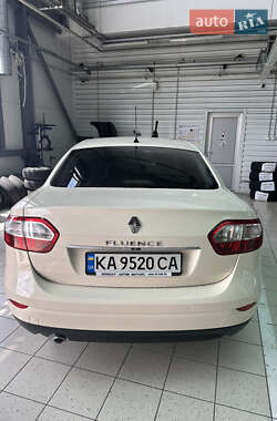Седан Renault Fluence 2013 в 