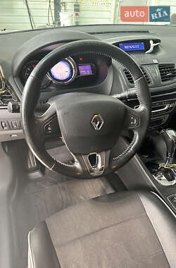 Седан Renault Fluence 2013 в 