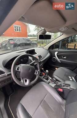 Седан Renault Fluence 2010 в 