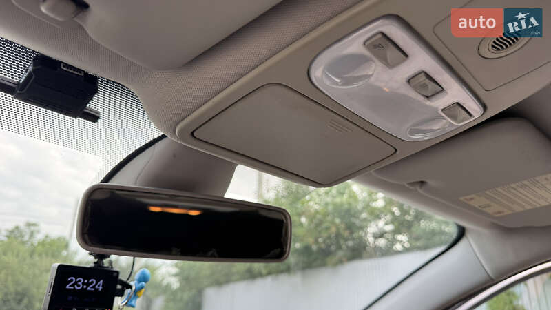 Седан Renault Fluence 2011 в Ивано-Франковске