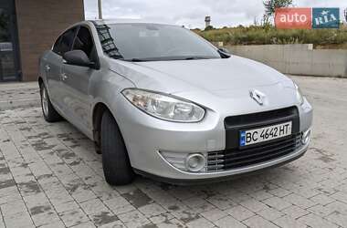 Седан Renault Fluence 2010 в Сокале